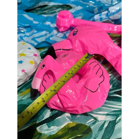 Lot of Inflatable Summer toys - Picture 2 of 9